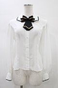 Innocent World White / リボンタイ付きブラウス M オフ H-26-01-19-1052-IW-BL-NS-ZH