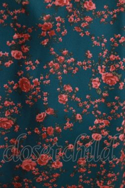 画像4: an another angelus / カメオブローチ付き壁紙花柄ワンピース Free GREEN H-26-01-20-015-CA-OP-NS-ZH