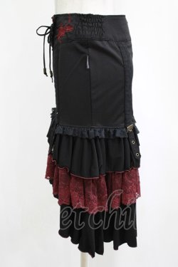 画像2: Ozz oneste / 薔薇刺繍タイトスカート  黒 H-26-01-21-025-OO-SK-KB-ZH