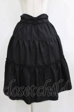 画像1: axes femme POETIQUE / ベルトデザインティアードスカート M ブラック H-26-01-22-1007-AX-SK-NS-ZH (1)