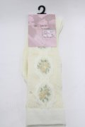 m petit by misako / ECAMOVKバラレースソックス  アイボリー H-26-01-23-063-LO-ZA-NS-ZH