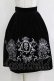 画像1: Victorian maiden / バラと小鳥の別珍スカート Free ブラック H-26-01-24-029-CL-SK-NS-ZH (1)