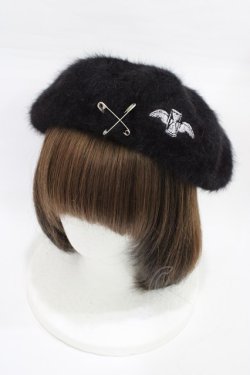 画像1: DimMoire / ロゴ刺繍ファーベレー  ブラック H-26-01-25-1002-0-AC-KB-ZH