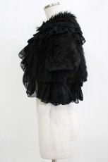 画像2: MARBLE / ファーフリルボリュームケープ  黒 H-26-01-28-028-GO-JA-AK-ZT0414S (2)