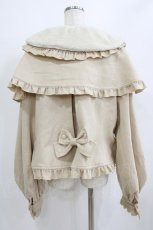画像3: metamorphose / 【プラスサイズ】Lady Ribbonケープ付きショートコート プラスサイズ ベージュ H-26-02-04-039-ME-CO-NS-ZTC066 (3)