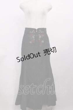 画像1: axes femme / 刺繍入デニムマーメイドスカート M ブラック H-26-02-06-1011-AX-SK-NS-ZH