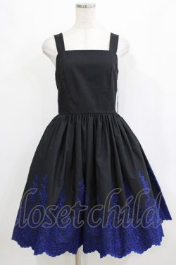 画像1: Moi-meme-Moitie / Rose Garden刺繍ジャンパースカート 9号 黒×青 H-26-02-10-001-MO-OP-KB-ZH