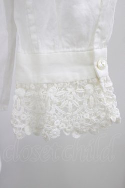 画像4: Jane Marple / リボンタイ付ピンタックブラウス  オフホワイト H-26-02-10-053-JM-BL-KB-ZH