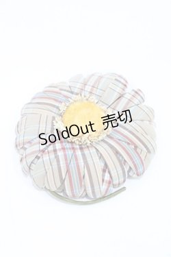 画像1: PINK HOUSE / チェック柄フラワーコサージュ  グレー H-26-02-12-1030-LO-AC-NS-ZH