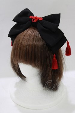 画像1: metamorphose / 無地タッセル付きリボンカチューシャ  ブラック H-26-02-12-068-ME-AC-NS-ZH