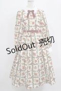 axes femme kawaii / 森のケーキ屋さん柄ワンピース M 生成り H-26-02-12-012-AX-OP-NS-ZH