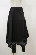 NieR Clothing / スカート付きサルエルパンツ F 黒 H-26-02-13-043-PU-PA-AK-ZH