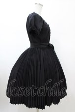 画像3: metamorphose / プリーツワンピース Free ブラック H-26-02-13-1015-ME-OP-NS-ZH (3)