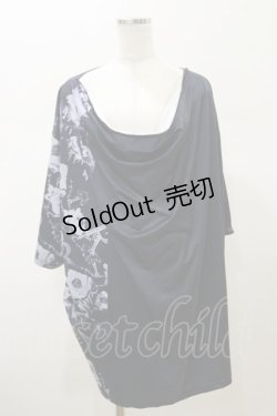 画像1: NieR Clothing / プリント半袖CUTSEW F 黒 H-26-02-13-039-PU-TO-AK-ZH
