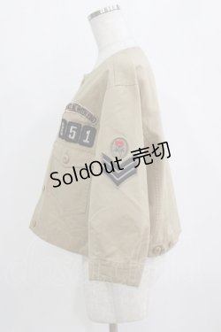 画像2: Jane Marple Dans Le Salon / ワッペンノーカラージャケット  ベージュ H-26-02-17-021-JM-JA-KB-ZH