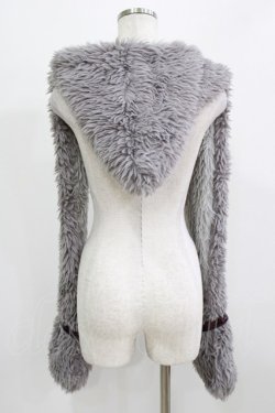 画像2: QOOZA / 「ディズニーツイステッドワンダーランド」ファーハット[OCTAVINELLE]  グレー H-26-02-24-1015-PU-AC-KB-ZH