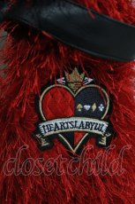 画像3: QOOZA / 「ディズニーツイステッドワンダーランド」ファーハット[HEARTSLABYUL]  レッド H-26-02-27-029-PU-AC-KB-ZI (3)