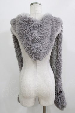 画像2: QOOZA / 「ディズニーツイステッドワンダーランド」ファーハット[OCTAVINELLE]  グレー H-26-02-27-048-PU-AC-KB-ZH