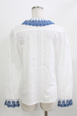 画像3: Jane Marple / フラワーレースとピンタックのブラウス  オフ×ブルー H-26-03-02-058-JM-BL-KB-ZH