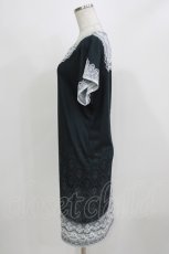 画像2: abilletage / トロンプルイユTシャツワンピース（レースセーラー）  ブラック H-26-03-04-1065-GO-OP-KB-ZH (2)