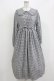 画像1: merry jenny / bear刺繍チェックワンピース  グレー H-26-03-04-1017-LO-OP-KB-ZH (1)
