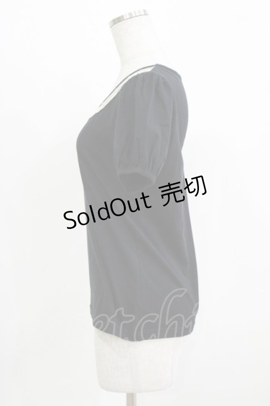 画像2: Emily Temple cute / レースカラーパフカットソー  ブラック H-26-03-06-057-ET-TO-AK-ZH (2)