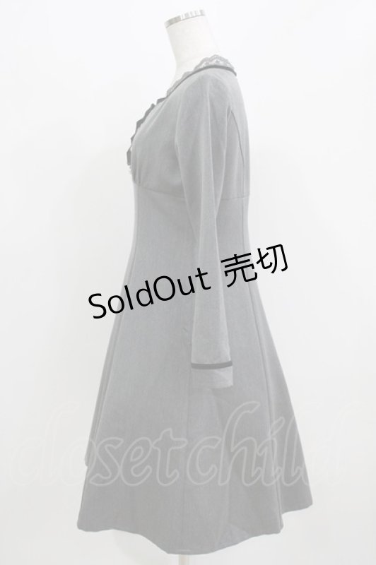 画像2: Fi.n.t / ハイウエスト切替ベロアリボン使いワンピース Free GRAY H-26-03-08-045-CA-OP-NS-ZH (2)