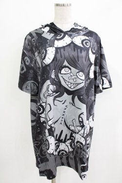 画像1: NieR Clothing / 総柄半袖プルパーカー F グレー H-26-03-09-1038-PU-TO-AK-ZH