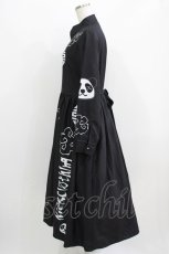 画像2: NieR Clothing / 田中さんチャイナデザインワンピース  黒 H-26-03-09-1005-PU-OP-AK-ZH (2)