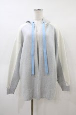 画像1: ぽっぷこーんミュージアム / イラストレーターの界さけ様がデザイン『鏡合わせのニットカーディガン』 Free グレー H-26-03-09-069-LO-TO-NS-ZH (1)