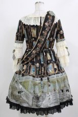 画像3: BABY,THE STARS SHINE BRIGHT / Mon Chouchou Hermitage柄ワンピース Free ブラック H-26-03-10-1005-BA-OP-NS-ZH (3)