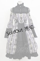 ALICE and the PIRATES / St.Lily Wolf〜狼騎士と百合の誓い〜柄ワンピース Free グレー H-26-03-10-1011-PA-OP-NS-ZH