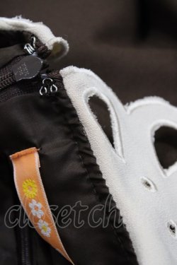 画像4: Fi.n.t / カットワーククレリック襟ワンピース Free ブラウン H-26-03-11-033-CA-OP-NS-ZH