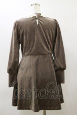 画像2: Fi.n.t / クレリックベロアミニワンピース Free GREGE H-26-03-11-1081-CA-OP-NS-ZH (2)