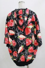 画像3: Amilige / ストロベリーベア総柄ZIP半袖パーカー  ブラック H-26-03-14-1024-PU-TO-KB-ZH (3)