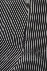 画像4: alice auaa / フリルネックバルーンブラウス 3(約9号) 黒×白 H-26-03-14-1052-AA-TO-AK-ZH (4)