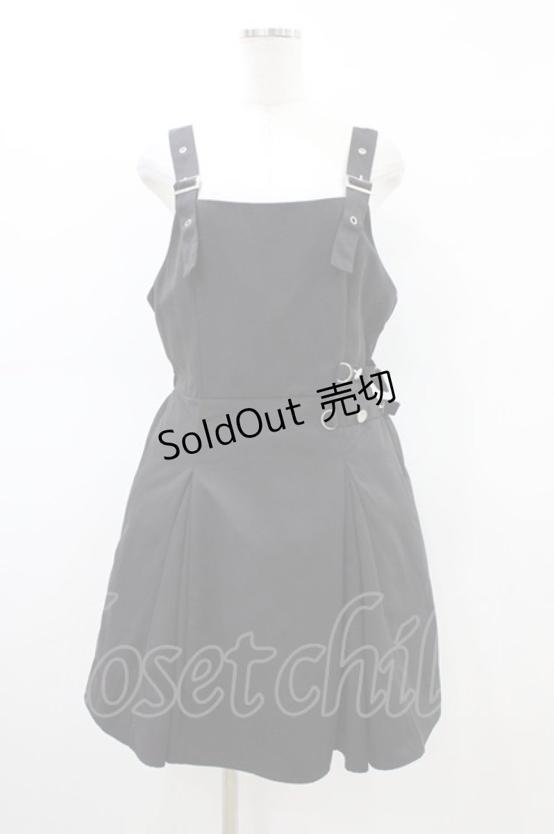 画像1: NieR Clothing / クロス刺繍ジャンパースカート  ブラック H-26-03-15-029-PU-OP-KB-ZH (1)