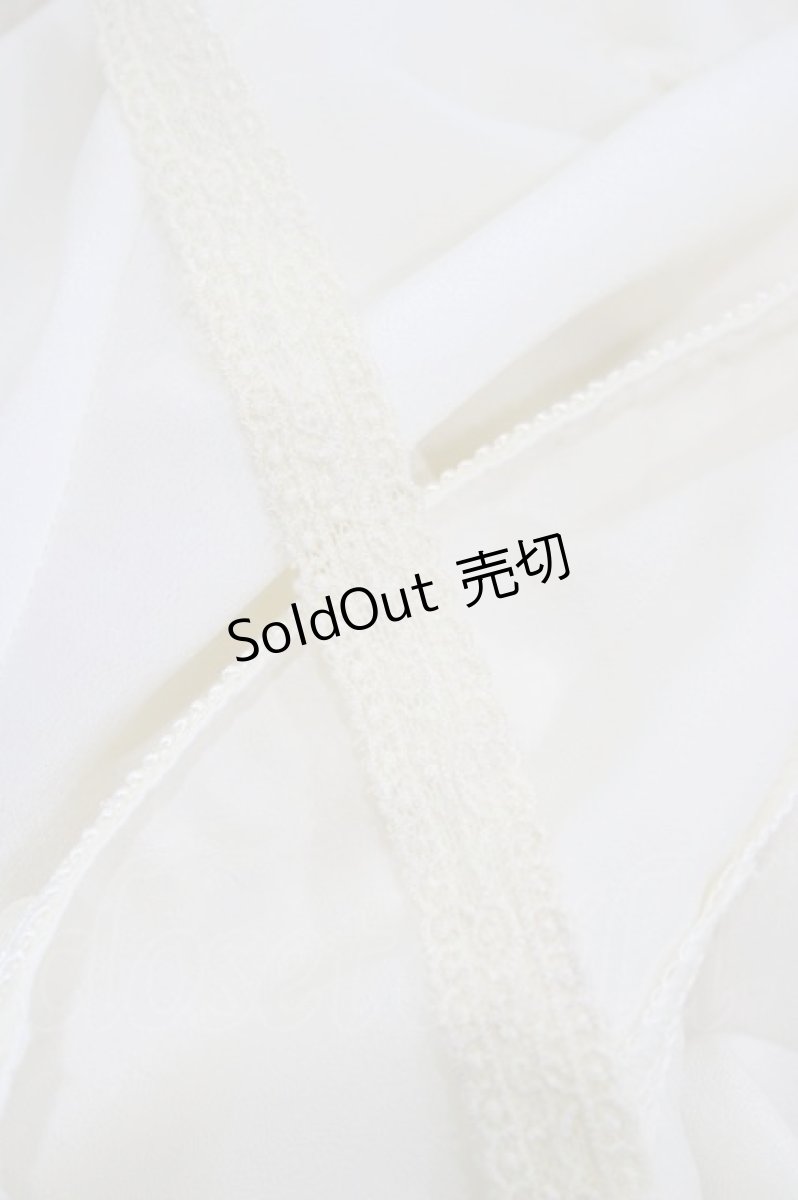 画像4: axes femme kawaii / はしごレース使いフレアスリーブブラウス M アイボリー H-26-03-15-1051-AX-BL-NS-ZH (4)