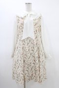 axes femme POETIQUE / 花柄ブロッキングボウタイワンピース M アイボリー H-26-03-15-1019-AX-OP-NS-ZH
