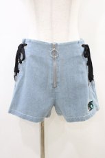 画像1: NieR Clothing / シエル刺繍ショートパンツ  ブルーデニム H-26-03-15-012-PU-PA-KB-ZH (1)