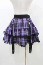 画像2: NieR Clothing / サス付チェックフリルスカート  黒×紫 H-26-03-15-013-PU-SK-KB-ZH (2)