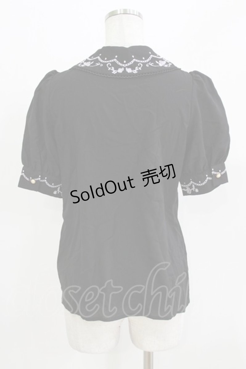 画像3: Secret Honey / 薔薇刺繍ブラウス Free ブラック H-26-03-16-044-CA-BL-NS-ZH (3)