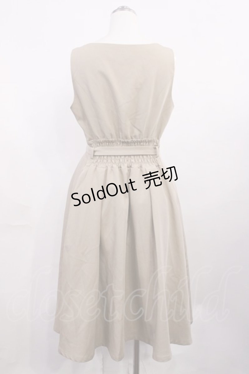 画像2: F&A / べっ甲バックルベルトVネックジャンパースカート Free BEIGE H-26-03-16-1015-LO-OP-NS-ZH (2)