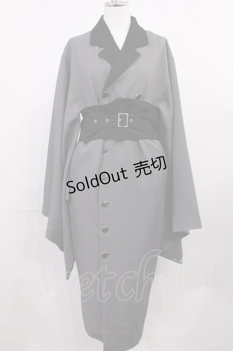 画像1: Favorite / テーラー襟着物袖タイトワンピース Free グレー H-26-03-16-1016-LO-OP-NS-ZH (1)