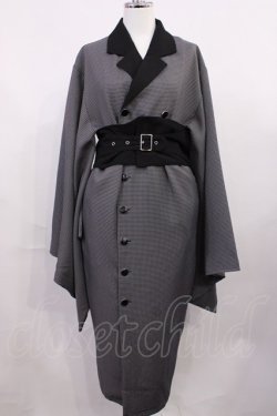 画像1: Favorite / テーラー襟着物袖タイトワンピース Free グレー H-26-03-16-1016-LO-OP-NS-ZH