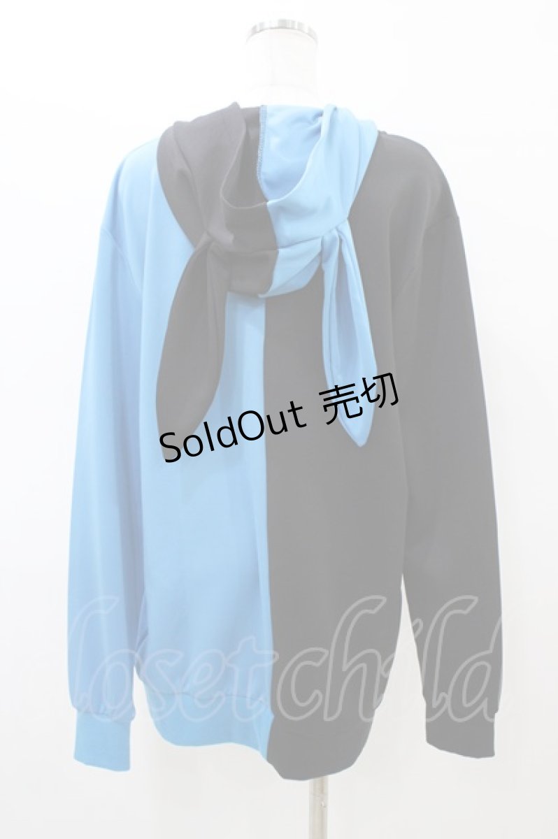 画像2: NieR Clothing / うさ耳付きTWO-TONE ZIPパーカー  黒×青 H-26-03-17-1057-PU-TO-KB-ZH (2)