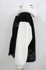 画像2: NieR Clothing / 耳付きフードバイカラーボアアウター  白×黒 H-26-03-18-029-PU-CO-KB-ZTC060 (2)