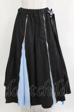 画像1: KINGLYMASK / セパレートロゴリボントリプルジップ切替レイヤードスカート  ブラック×サックス H-26-03-18-007-PU-SK-KB-ZH