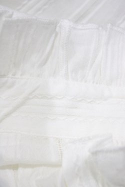 画像3: Yilia（海外ロリータブランド） / フリルブラウス L オフ H-26-03-20-1055-GO-BL-NS-ZH