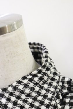 画像4: PEACE NOW / ギンガムフリルロングブラウス  ブラック H-26-03-20-024-PU-BL-KB-ZH